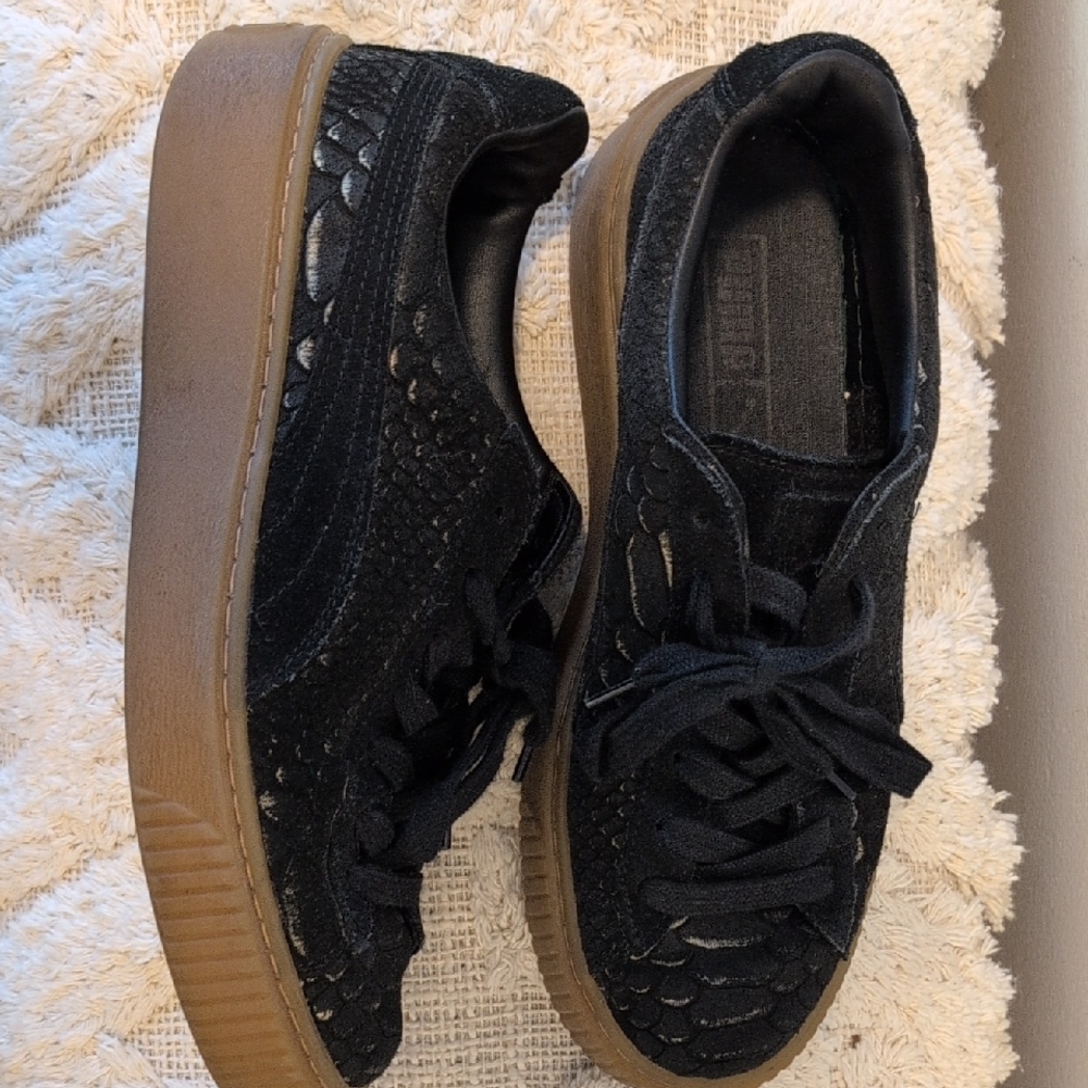 Puma Black Sneakers with Brown Sole